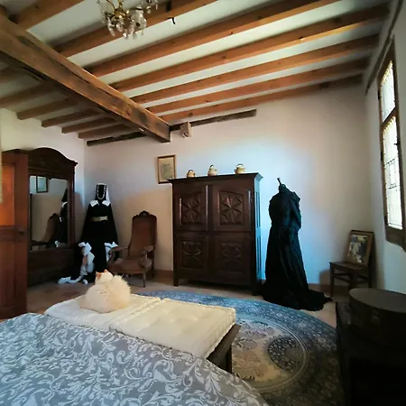 בית נופש La Toscane Medievale Saramon