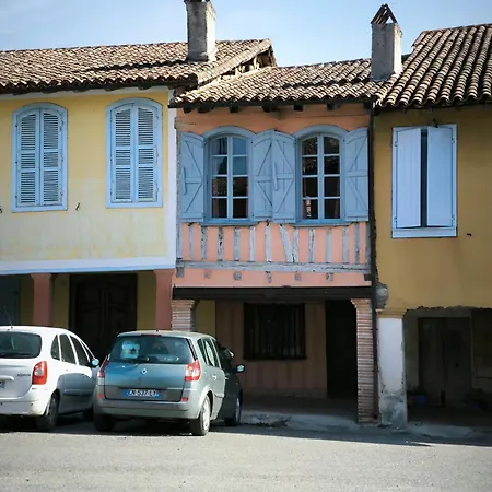 בית נופש La Toscane Medievale Saramon